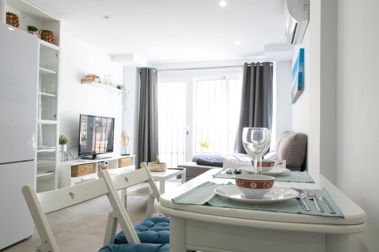 Sea Iruhouse Apartment Малага Екстериор снимка